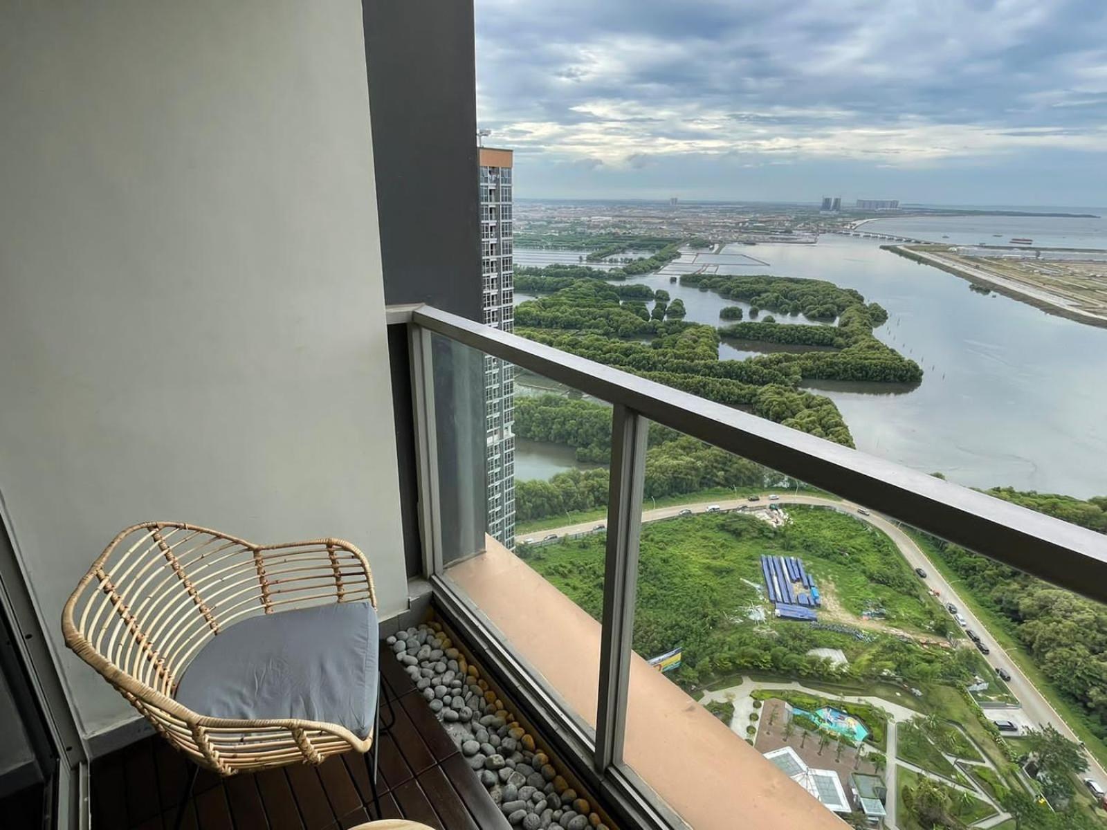 Gold Coast Apartemen Pik By Dluxx Jacarta Exterior foto